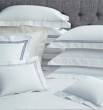 Bedding Hotel Heirloom-quality linens